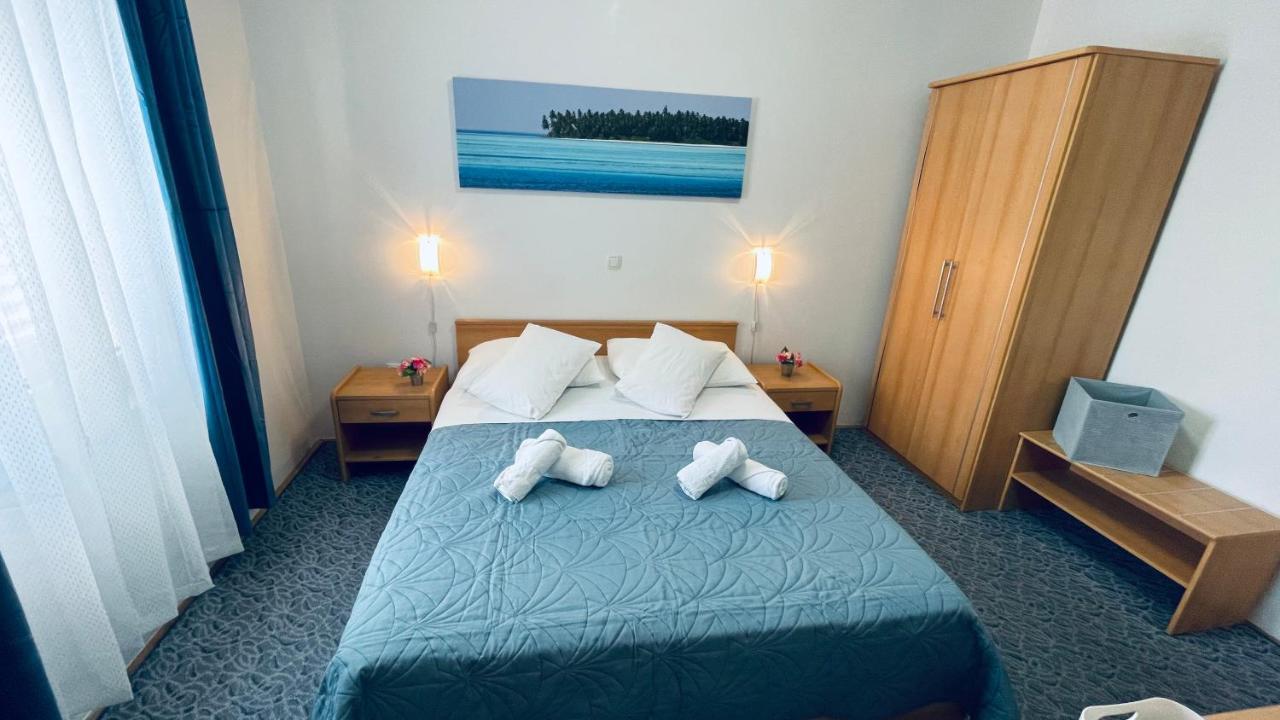Apartmens And Rooms Madunic V Split Exteriör bild