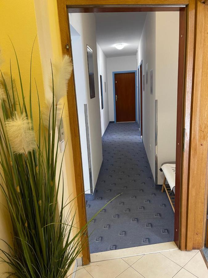 Apartmens And Rooms Madunic V Split Exteriör bild