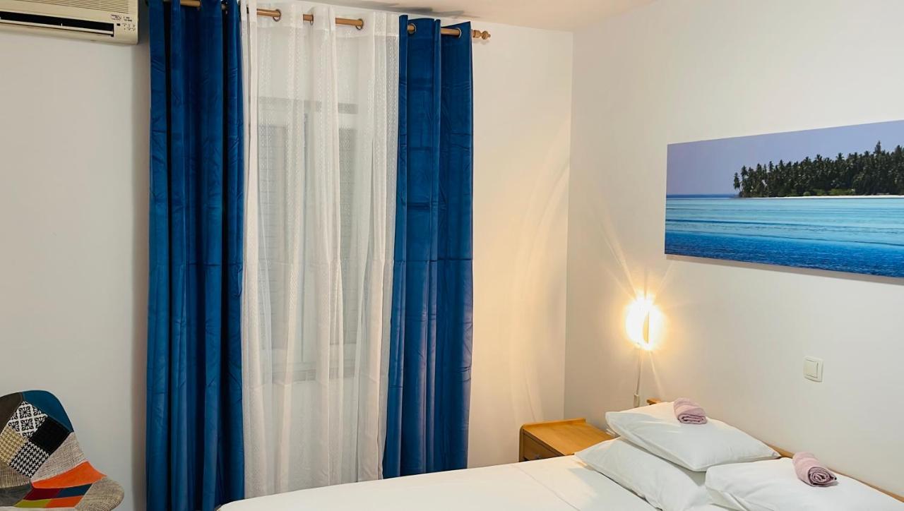 Apartmens And Rooms Madunic V Split Exteriör bild