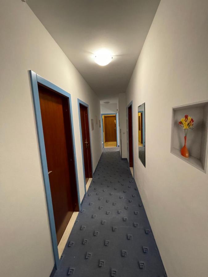Apartmens And Rooms Madunic V Split Exteriör bild