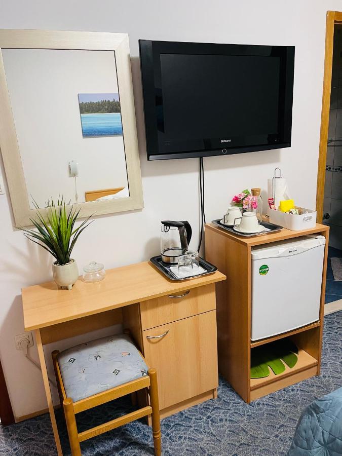 Apartmens And Rooms Madunic V Split Exteriör bild